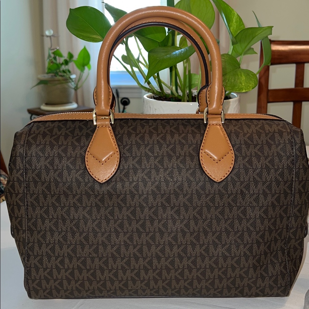 Michael Kors Brown Monogram Satchel with Tan Handles - Picture 3 of 12